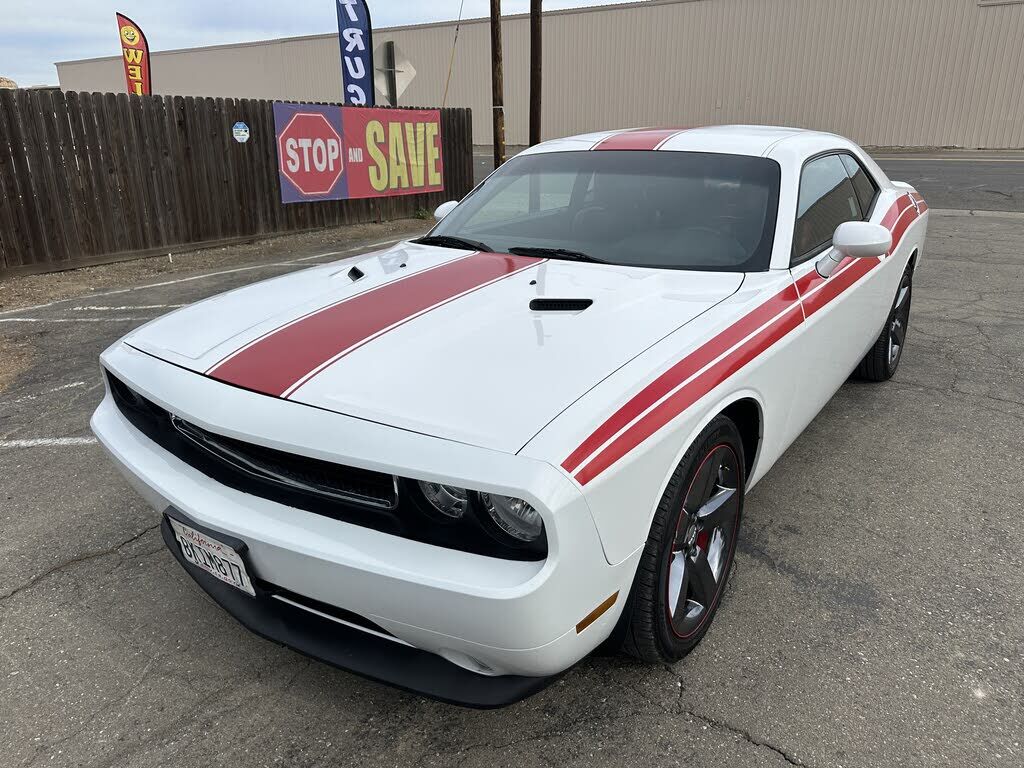 2013 DODGE Challenger