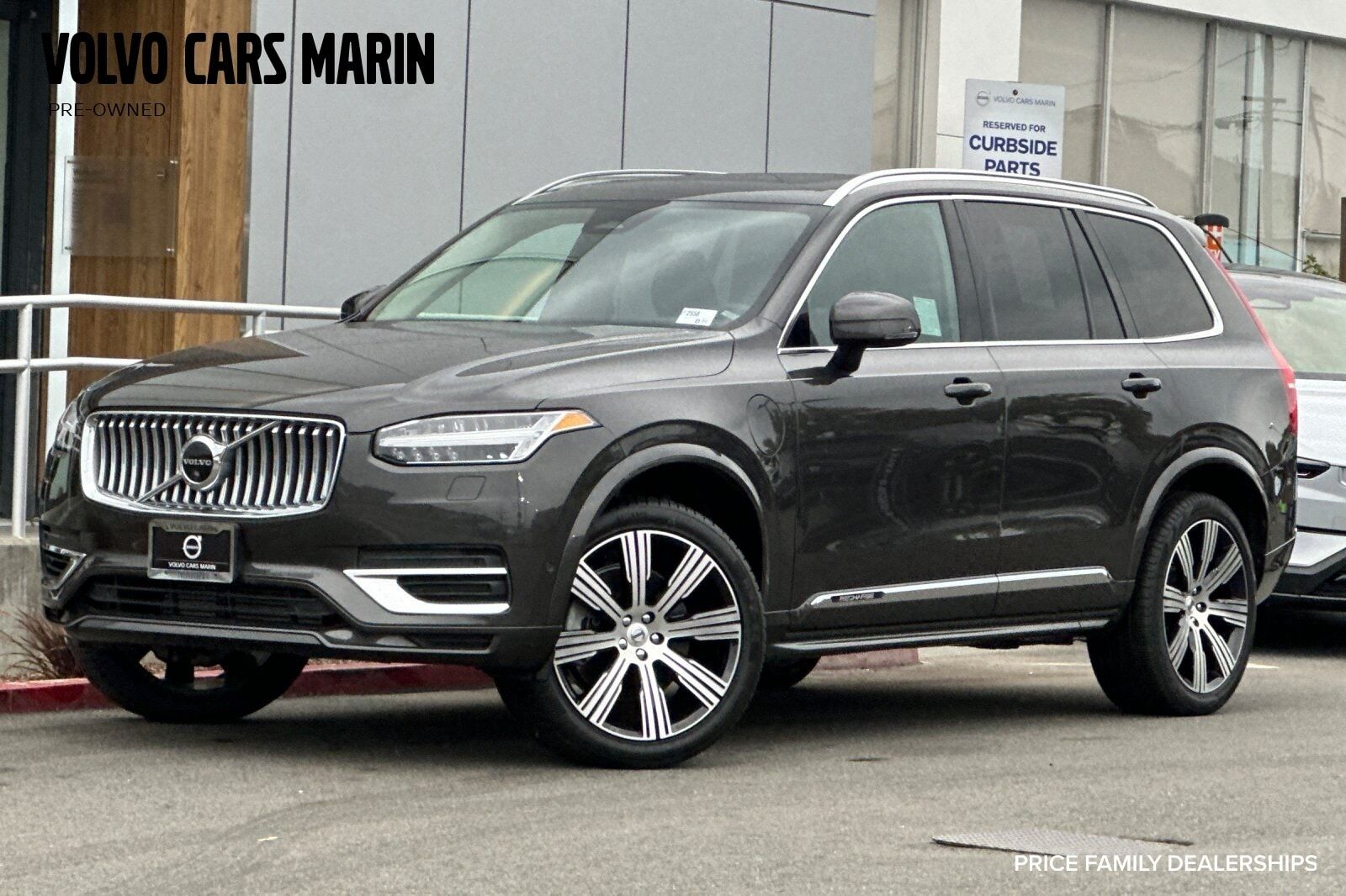 2023 VOLVO XC90