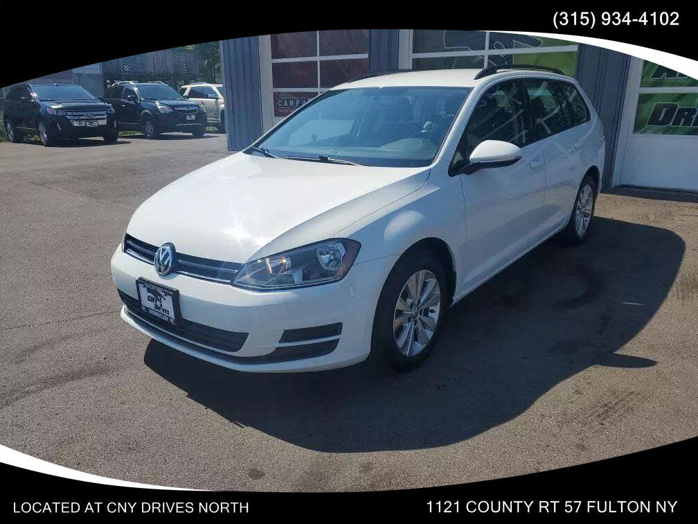 2017 VOLKSWAGEN Golf SportWagen