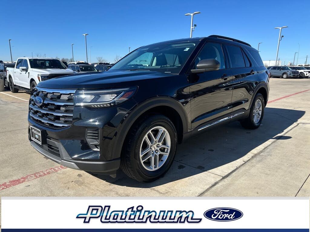 2025 FORD Explorer