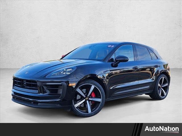 2023 PORSCHE Macan