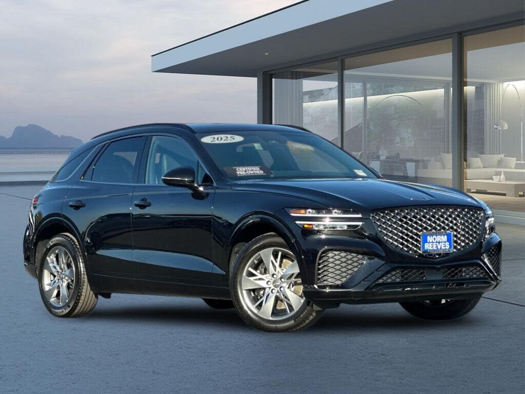 2025 GENESIS GV70