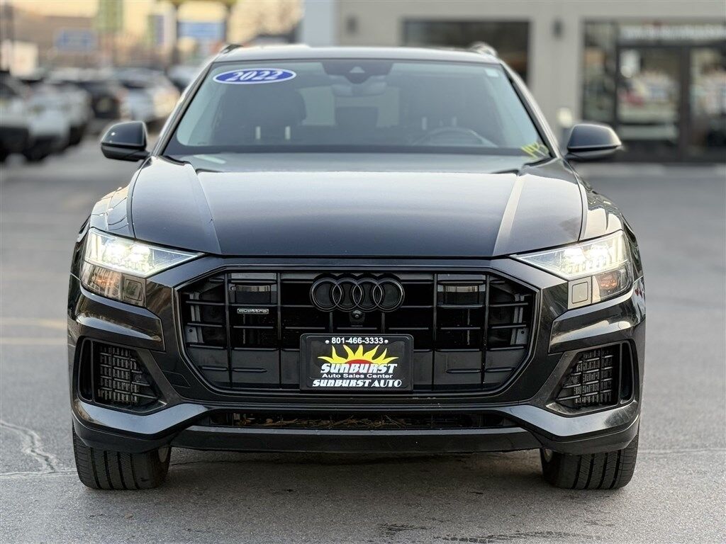2022 Audi Q8