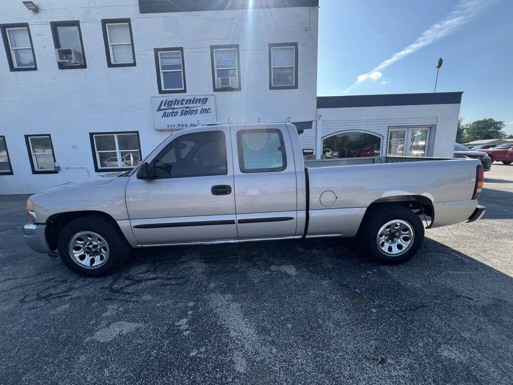 2005 GMC Sierra