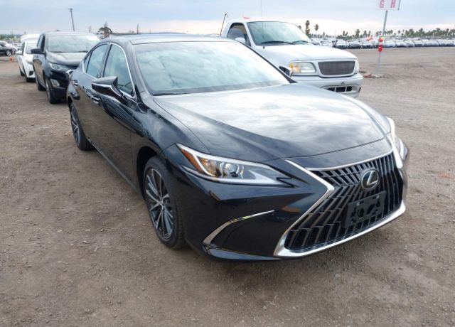 2025 LEXUS ES