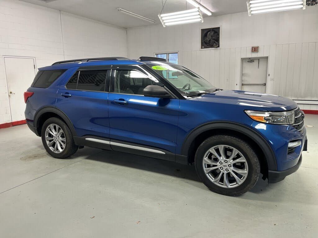 2020 FORD Explorer