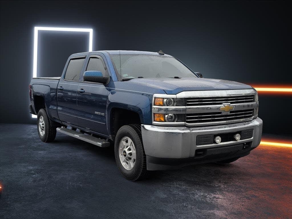 2018 CHEVROLET Silverado