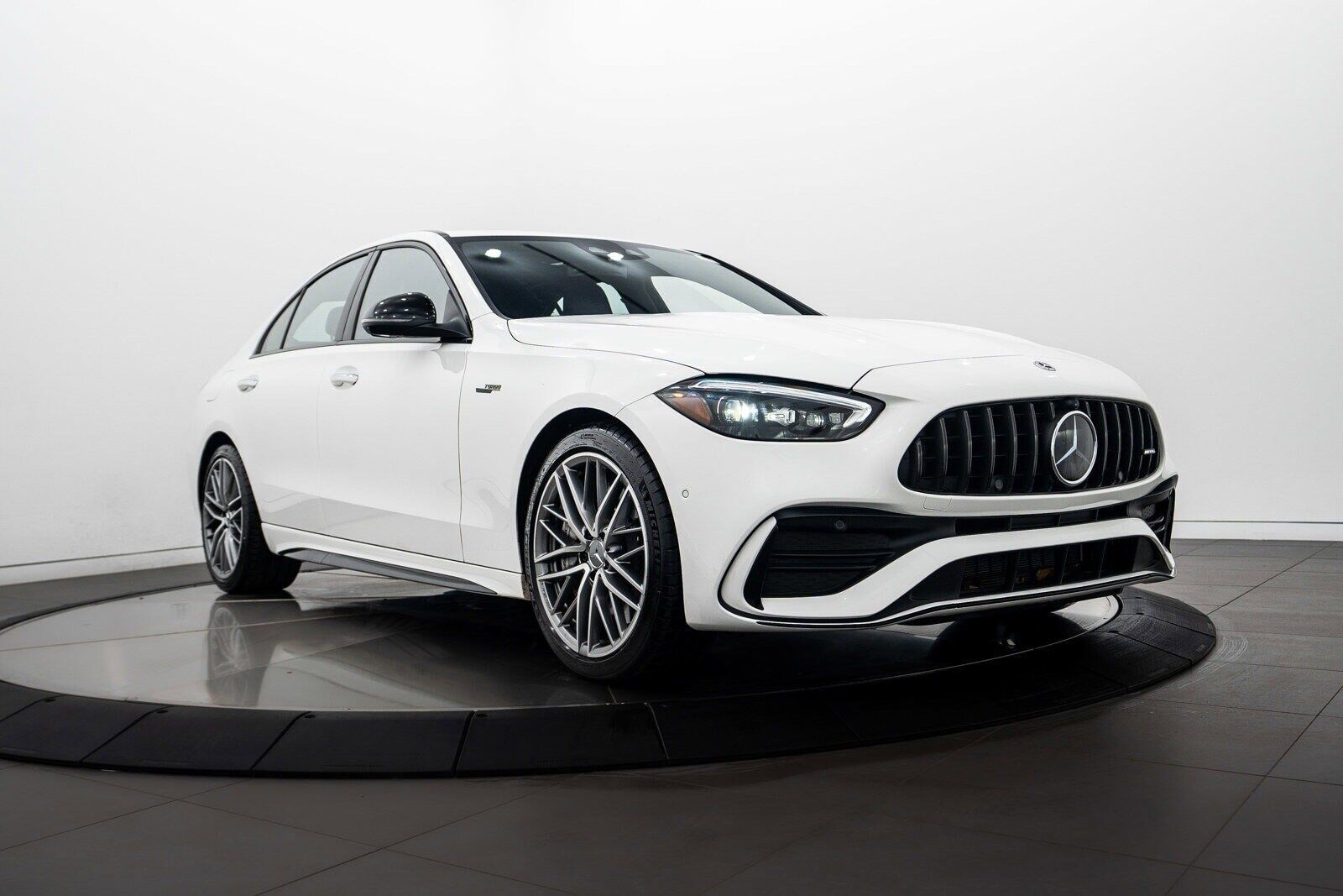 2023 MERCEDES-BENZ C-Class