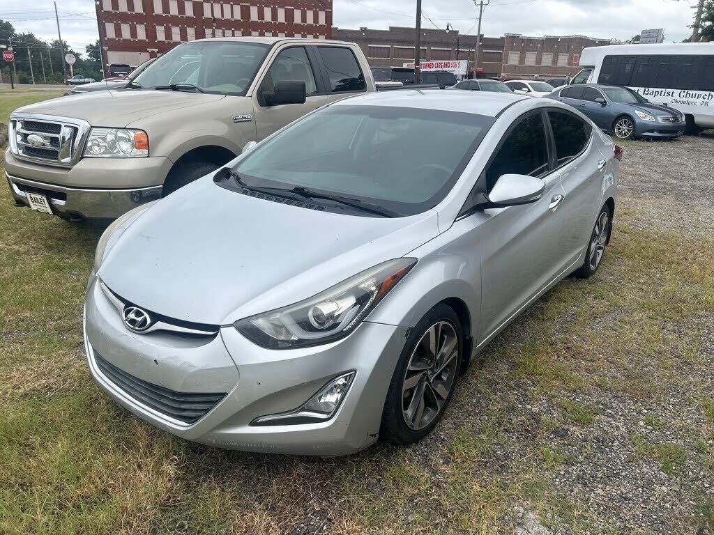 2015 HYUNDAI Elantra