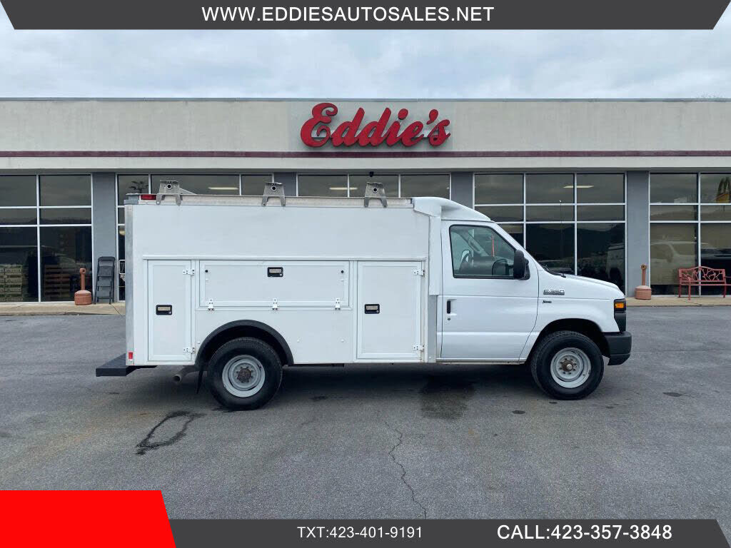 2015 FORD E-350
