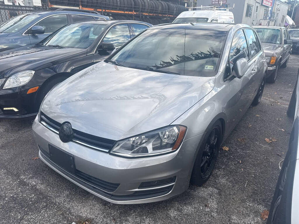 2015 VOLKSWAGEN Golf