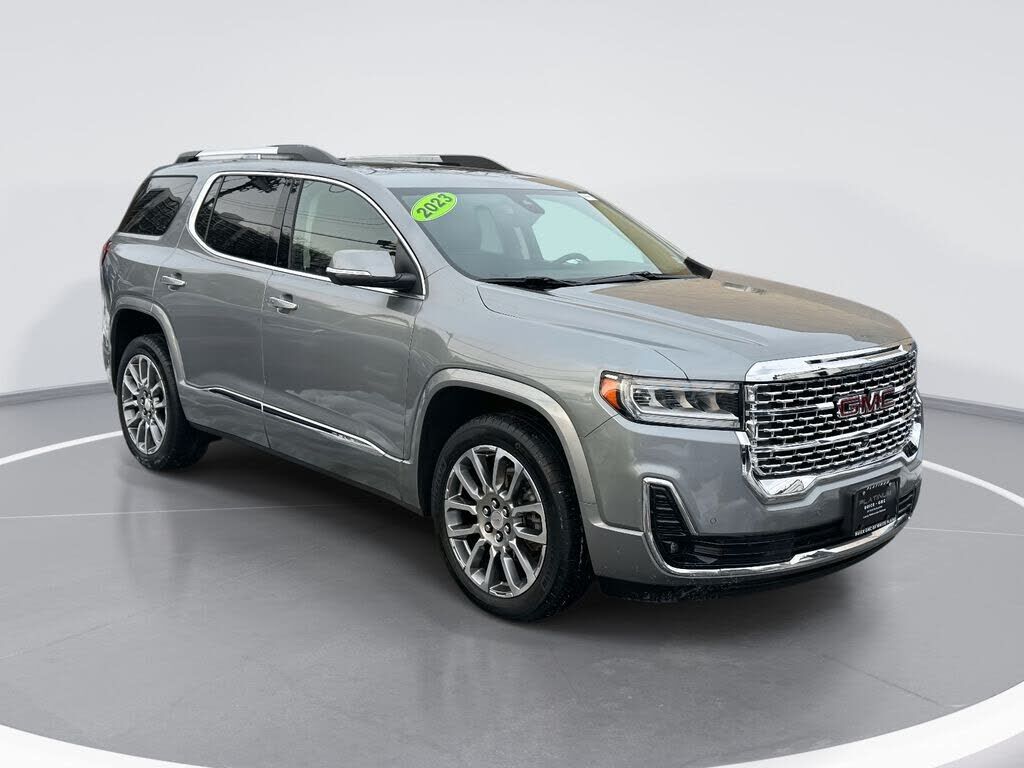 2023 GMC Acadia
