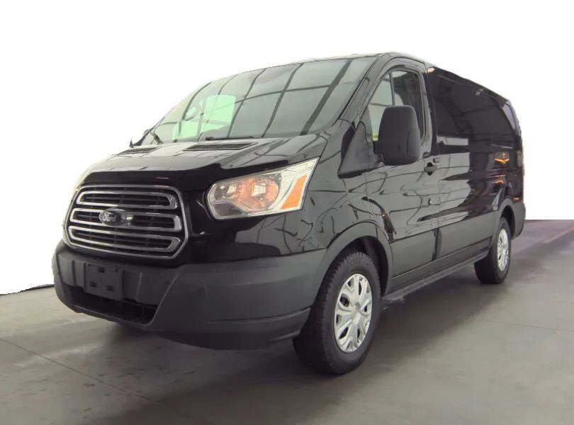 2017 FORD Transit