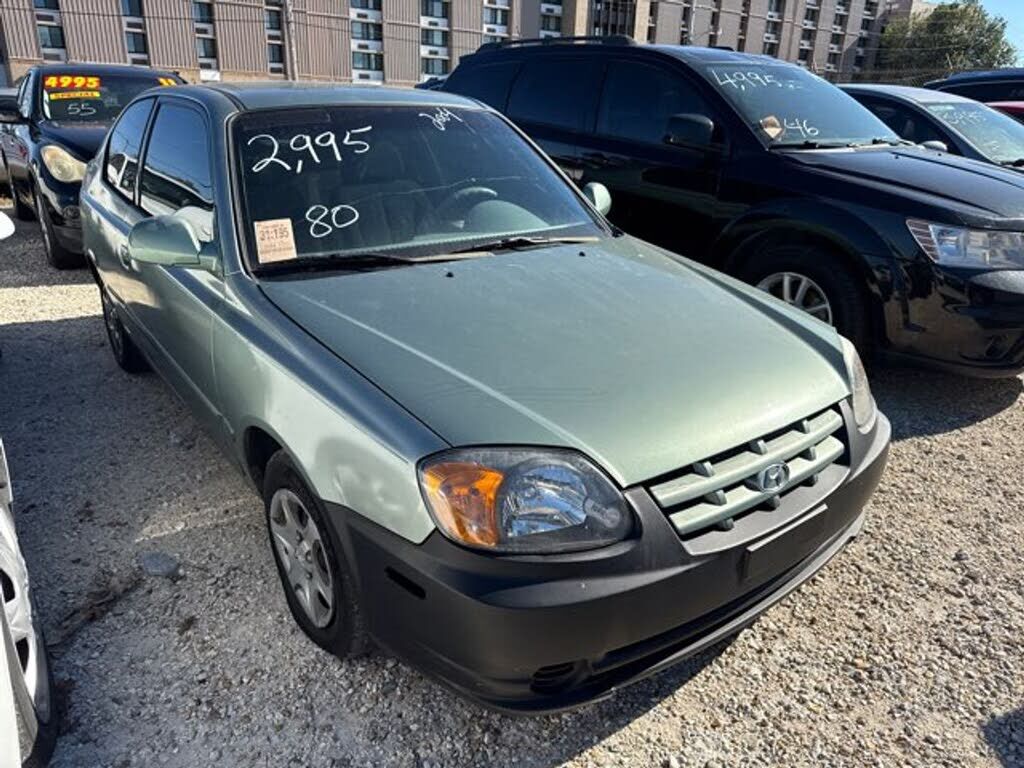 2004 HYUNDAI Accent