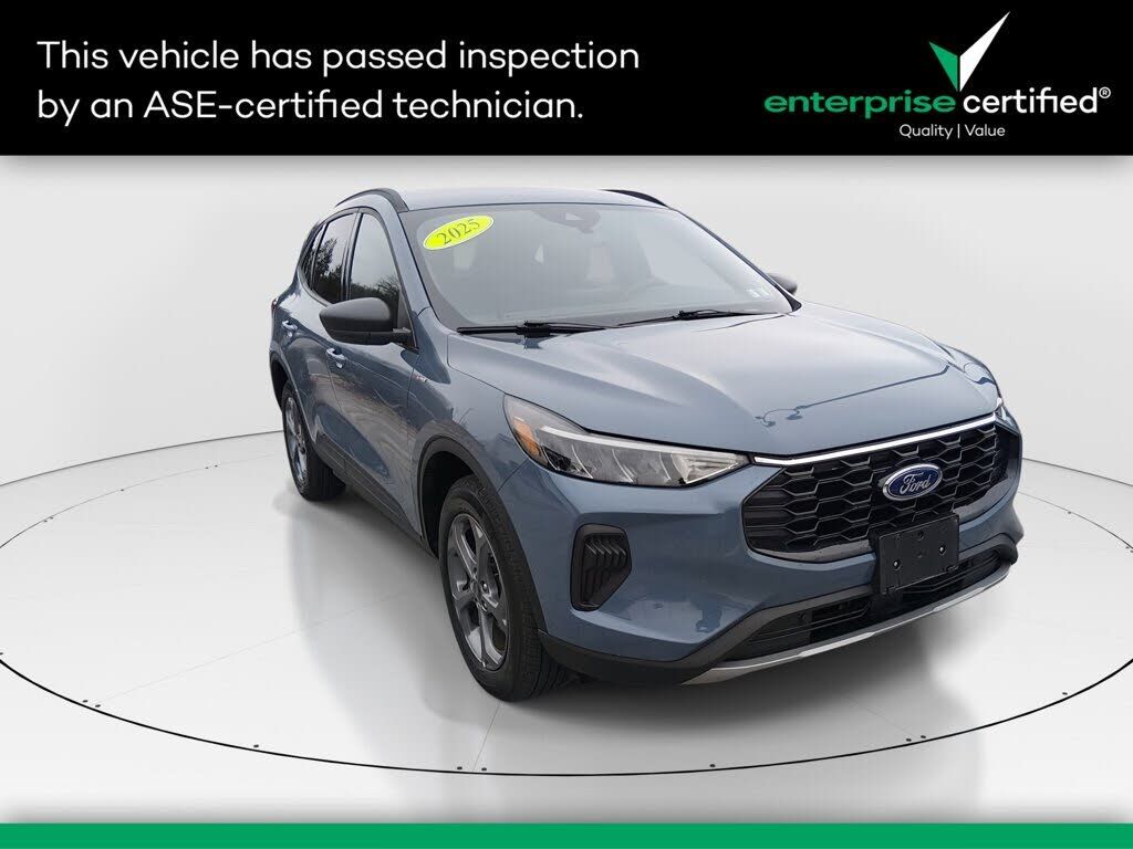 2025 FORD Escape