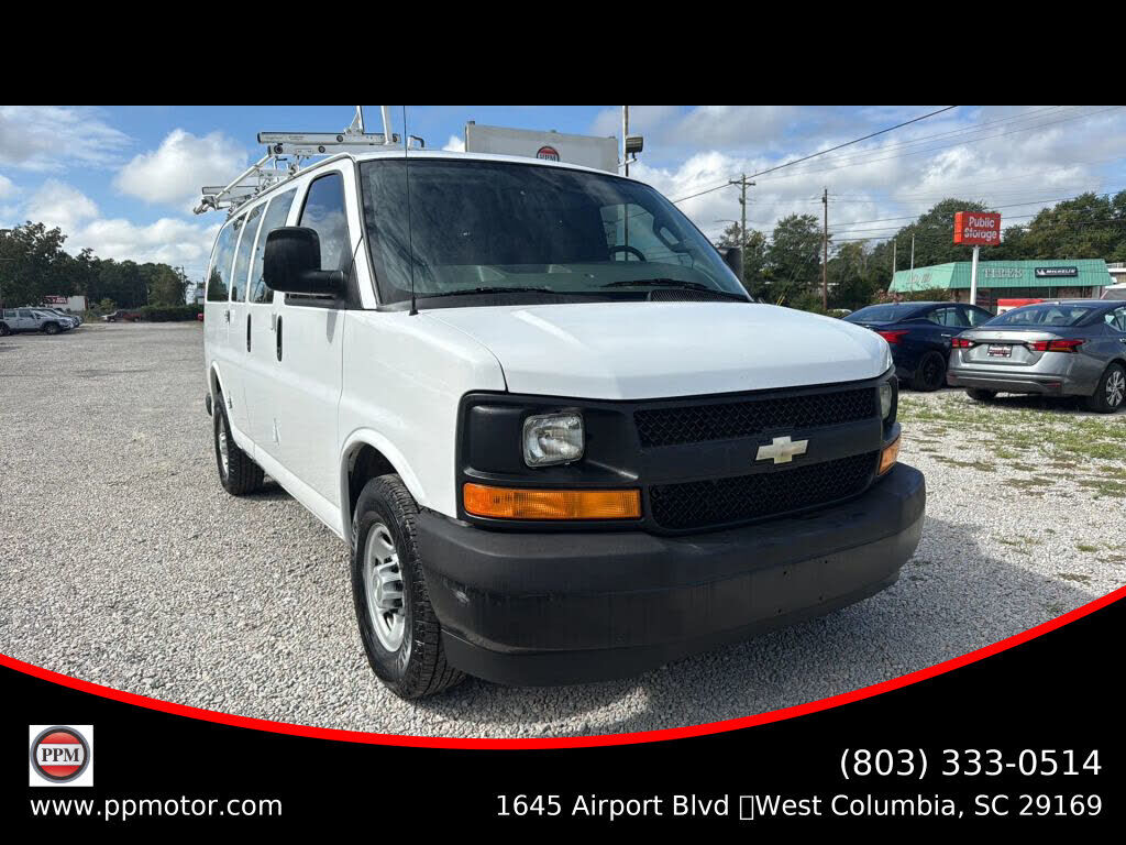 2017 CHEVROLET Express