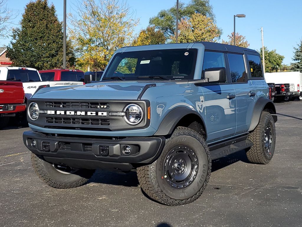 2025 FORD Bronco