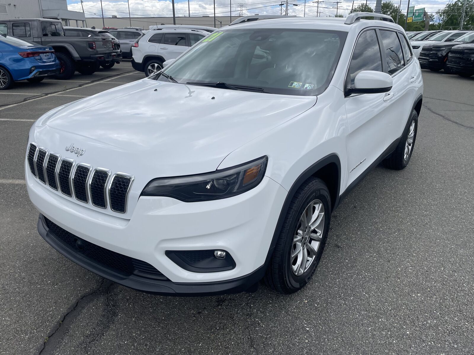 2021 JEEP Cherokee
