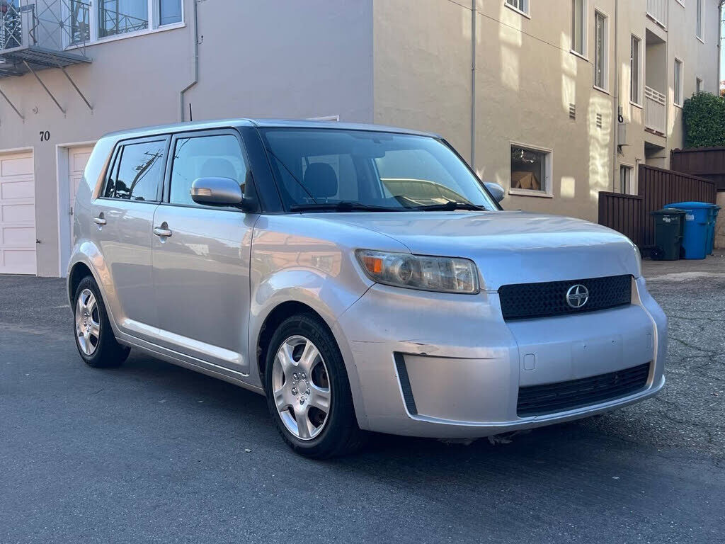 Toyota SCION xB