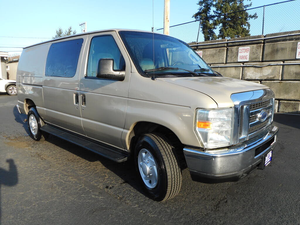 2008 FORD E-250