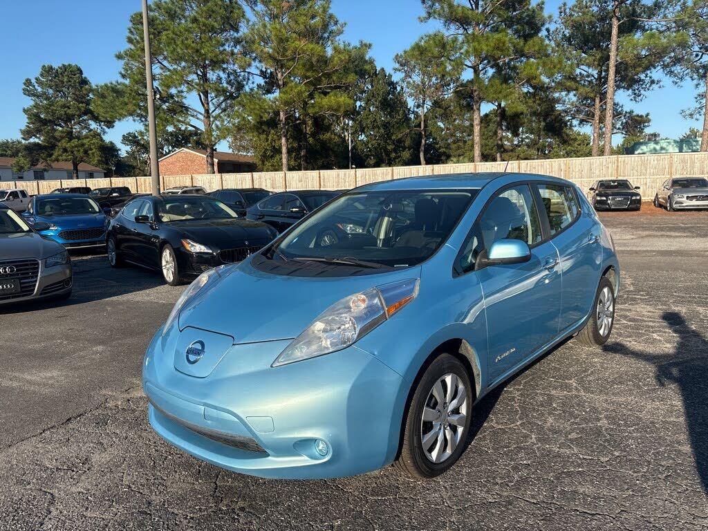 2015 NISSAN Leaf