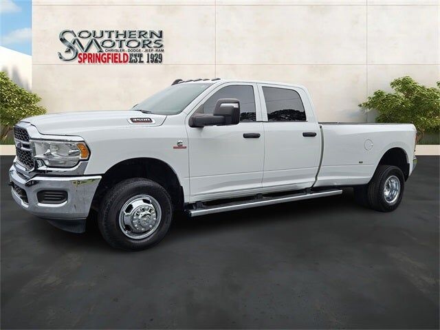 2023 RAM 3500