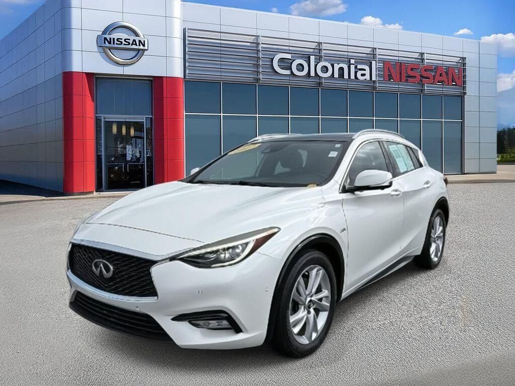 Infiniti QX30