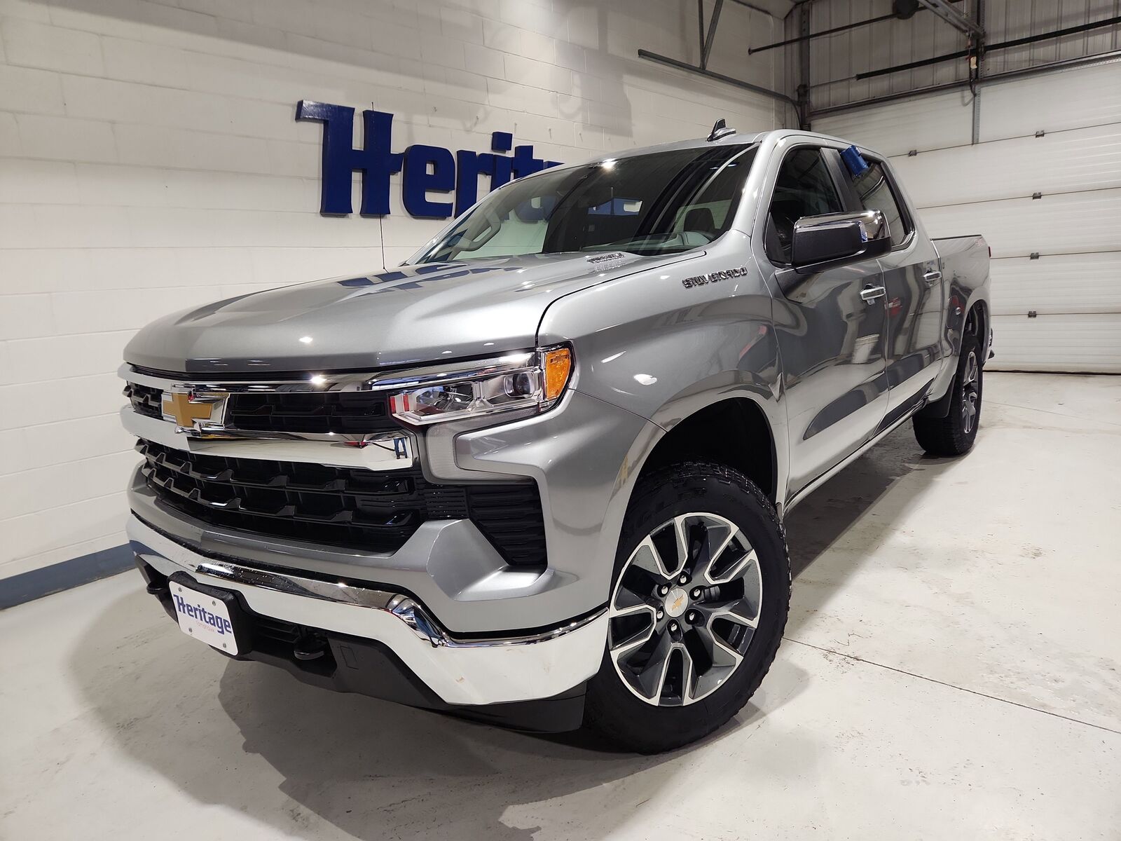 2026 CHEVROLET Silverado