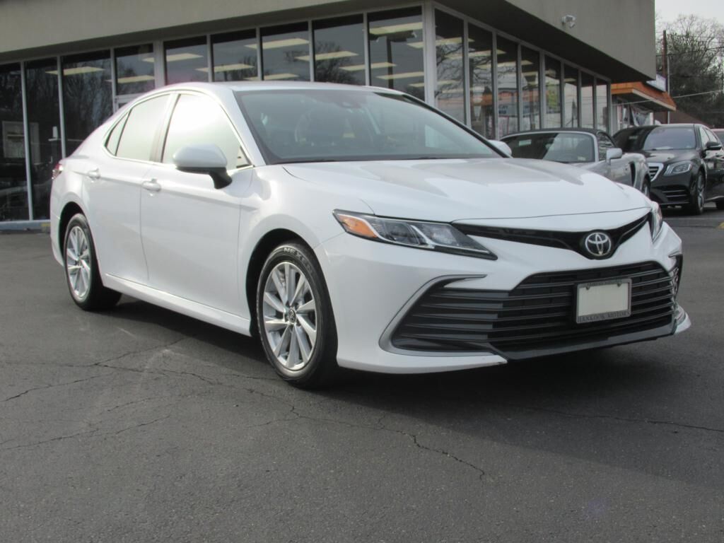 2021 TOYOTA Camry