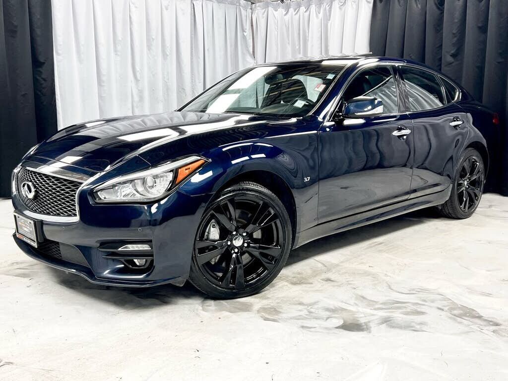 2019 INFINITI Q70