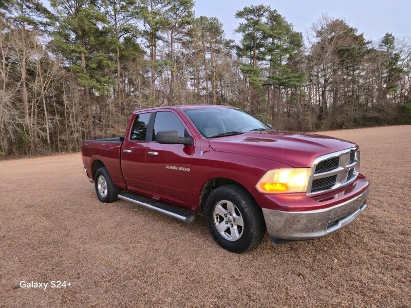 2011 DODGE Ram