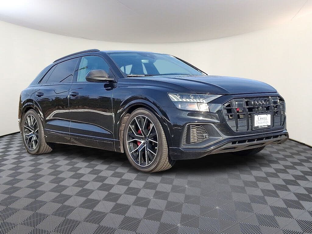 2022 AUDI SQ8