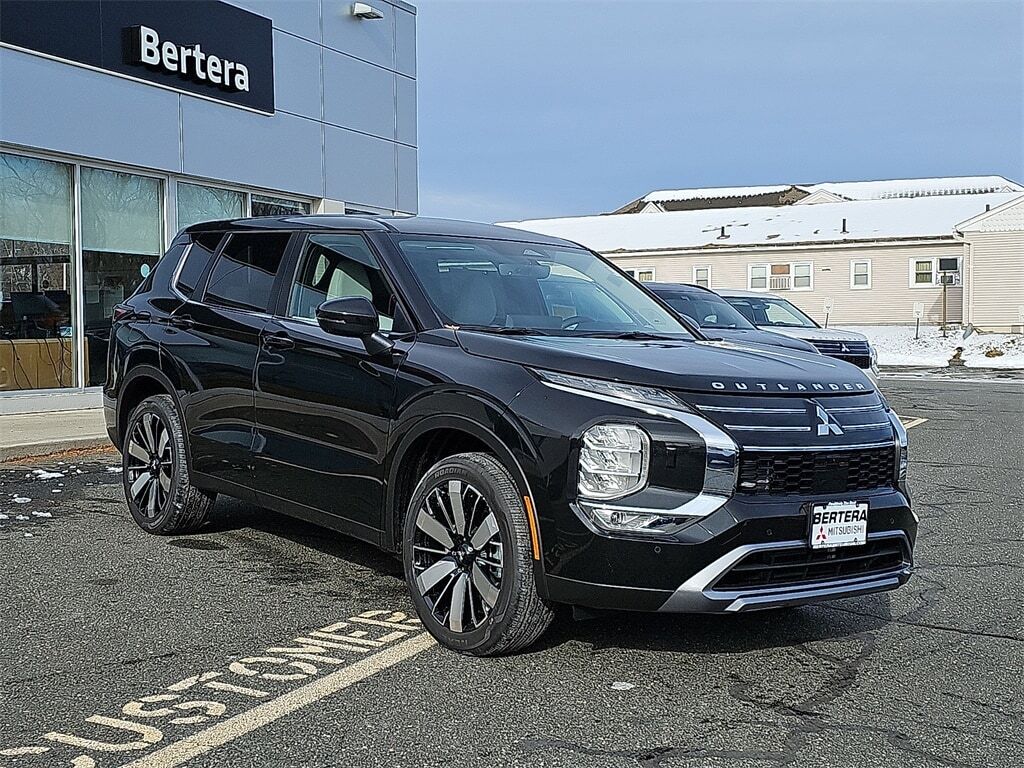 2026 MITSUBISHI Outlander