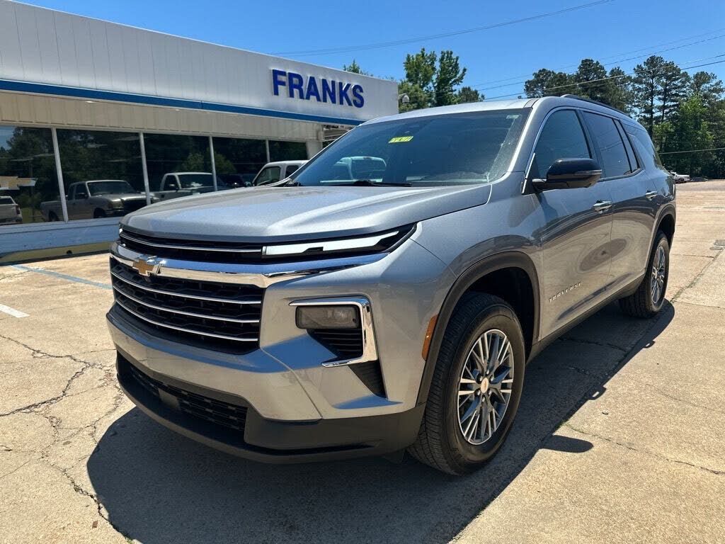 2024 CHEVROLET Traverse
