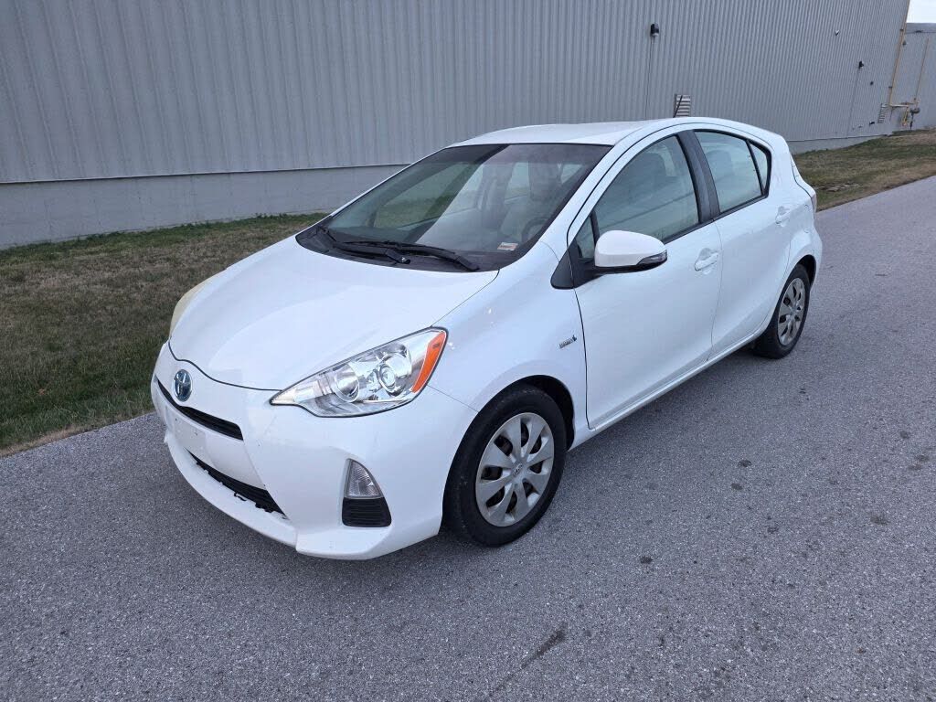 Toyota Prius C