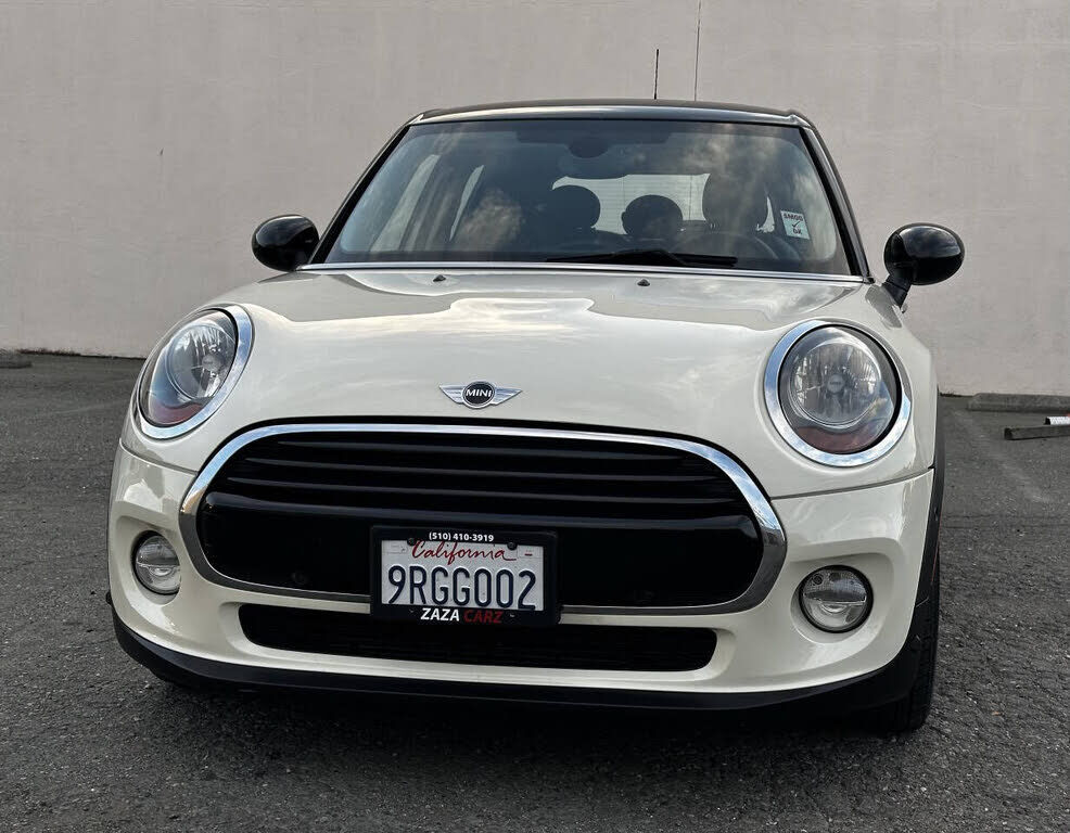 2018 MINI Cooper