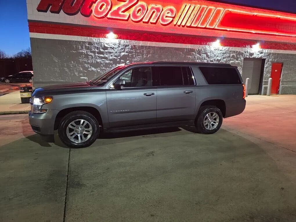 2019 CHEVROLET Suburban