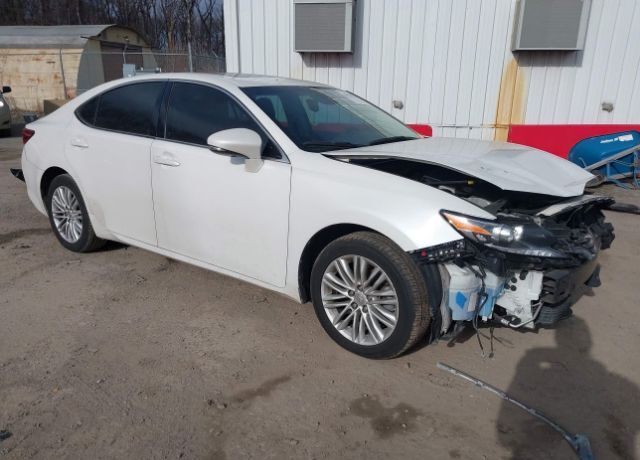 2017 Lexus ES