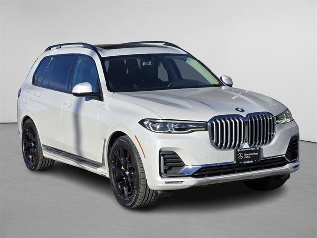 2021 BMW X7