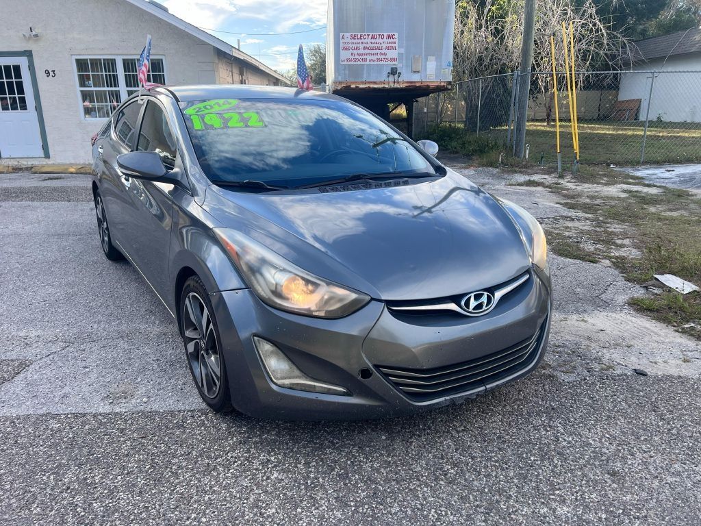 2014 HYUNDAI Elantra