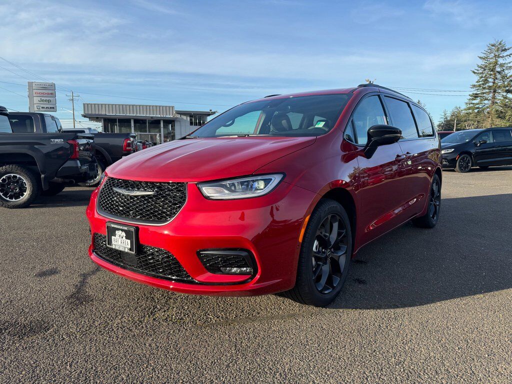 2026 CHRYSLER Pacifica