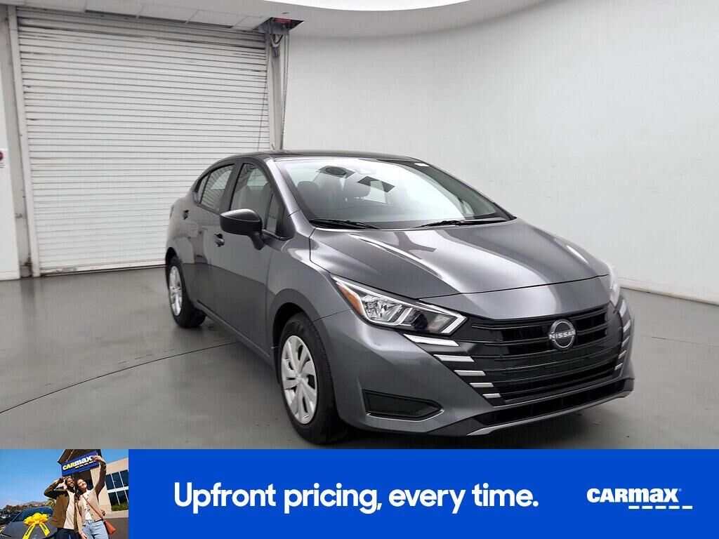 2024 NISSAN Versa