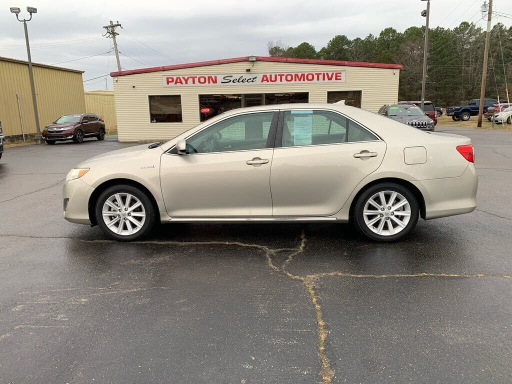 2013 TOYOTA Camry
