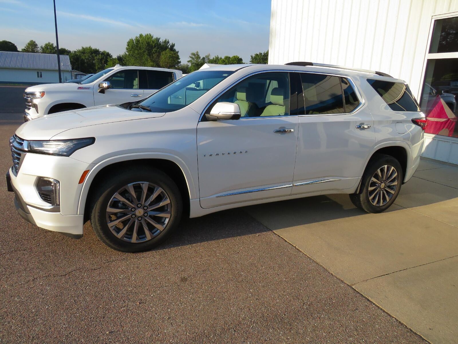 2023 CHEVROLET Traverse