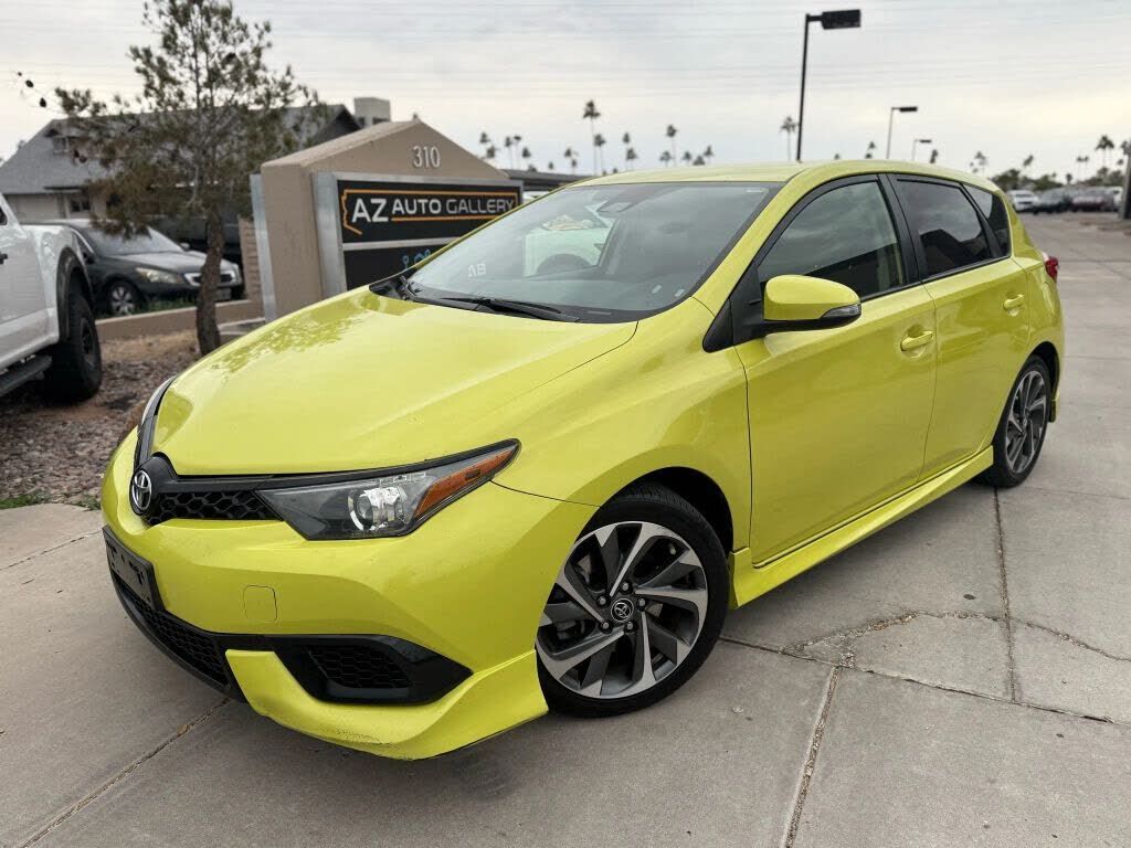2018 TOYOTA COROLLA