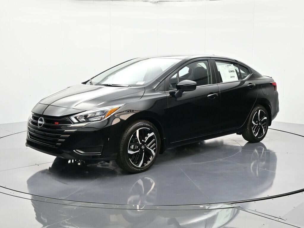 2025 NISSAN Versa