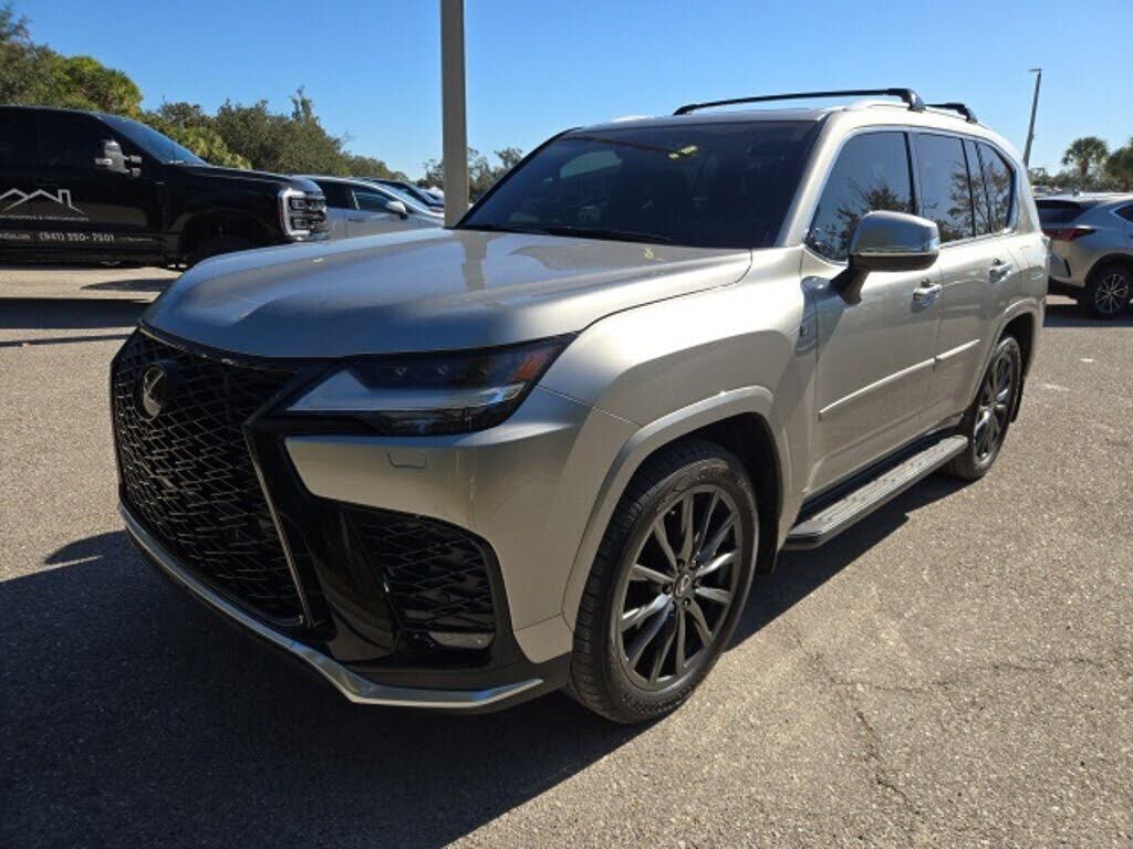 2023 LEXUS LX