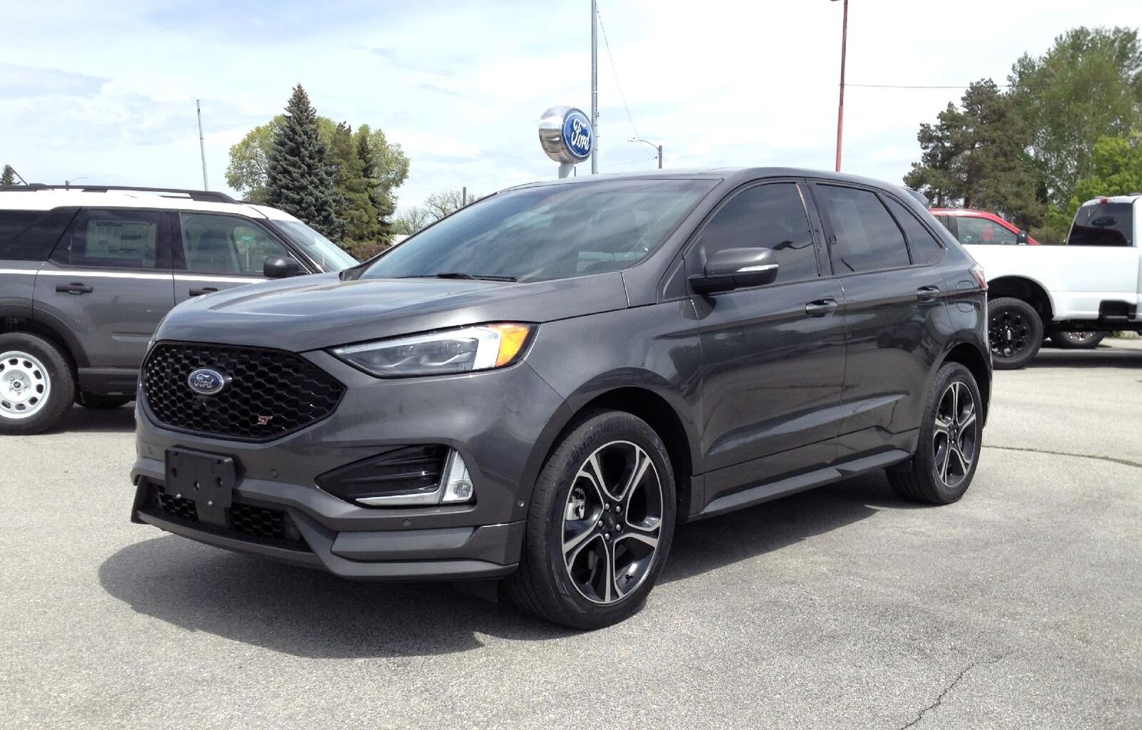 2020 FORD Edge