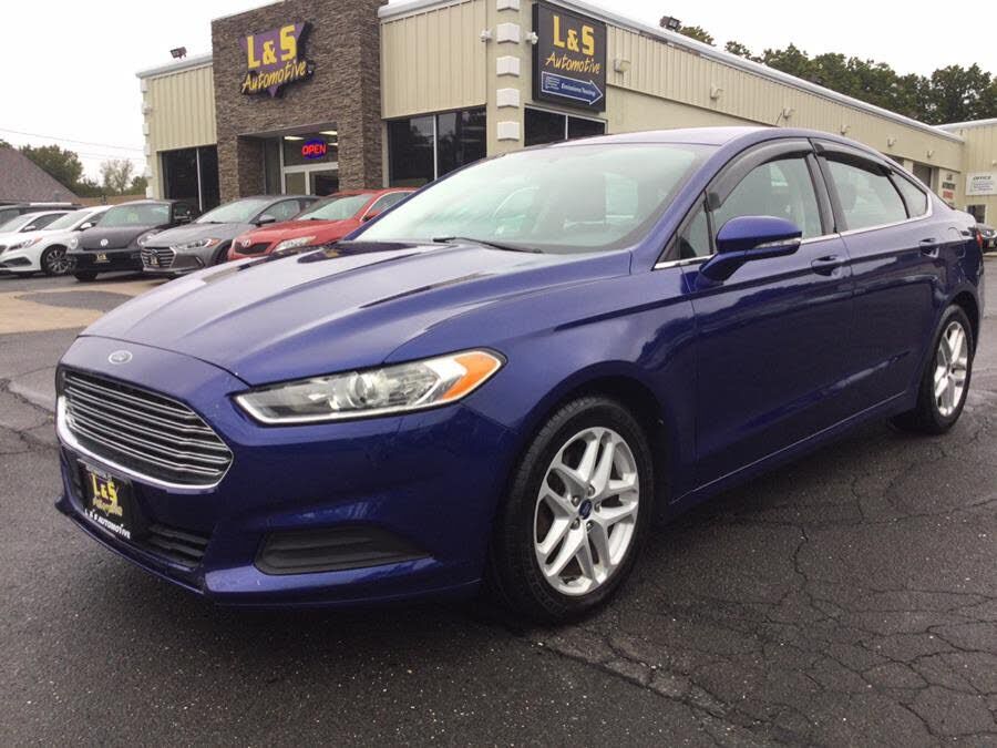 2014 FORD Fusion