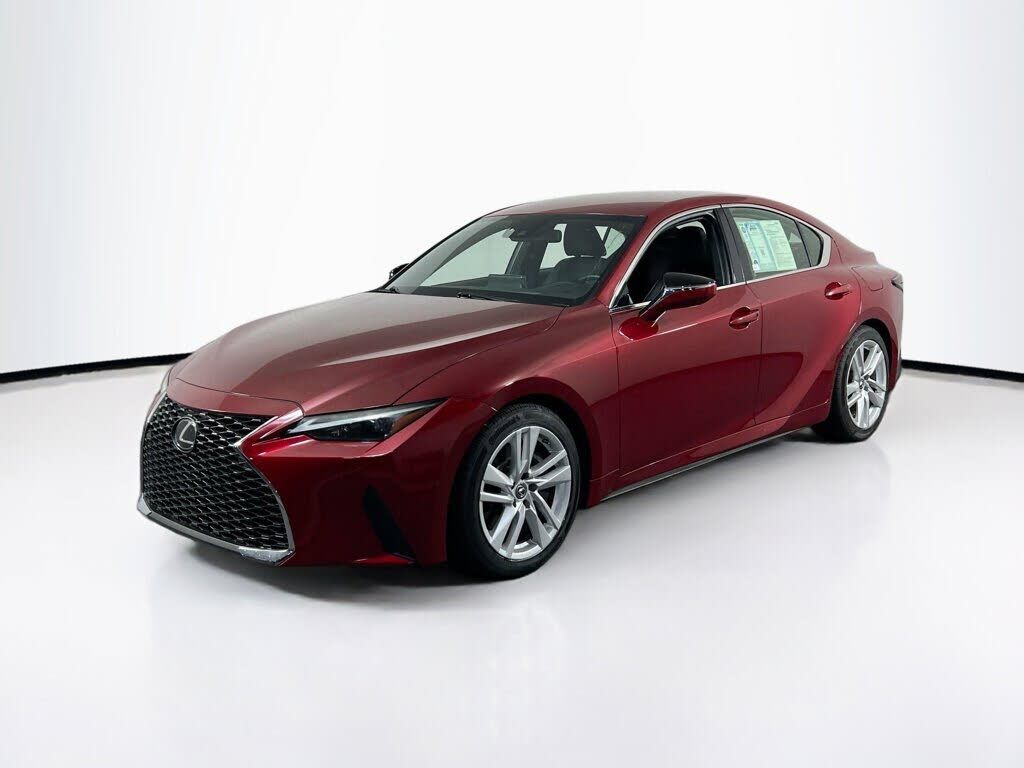 2022 LEXUS IS